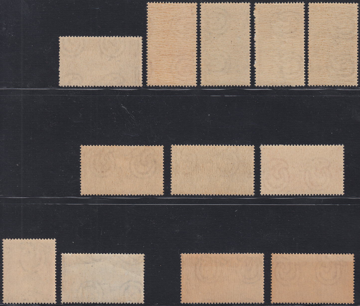 REP33 - 1946/48 - Filigrana ruota alata, insieme di serie ed esemplari del periodo nuovi con gomma integra (566/73 + 578 + 579 + 59 + 593)