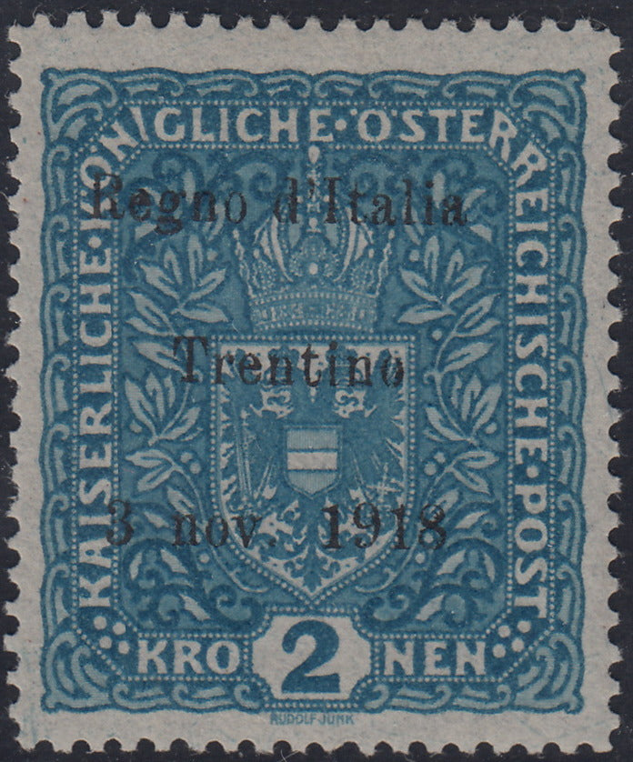 BA26_132 - 1918 - Francobolli d'Austria soprastampati "Regno d'Italia / Trentino / 8 nov. 1918", 2 korone azzurro nuovo con gomma integra (16)