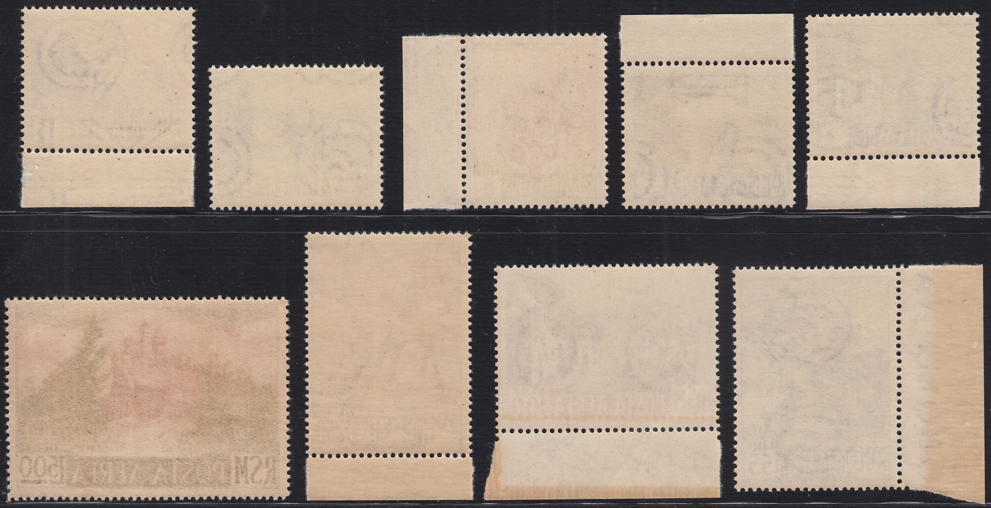 SM44 - 1947 - Centennial of the First United States Postage Stamp, 3L. gray red and blue complete sheet of 40 copies with the first row on the right with additional perforation, new intact (331, 331ec)