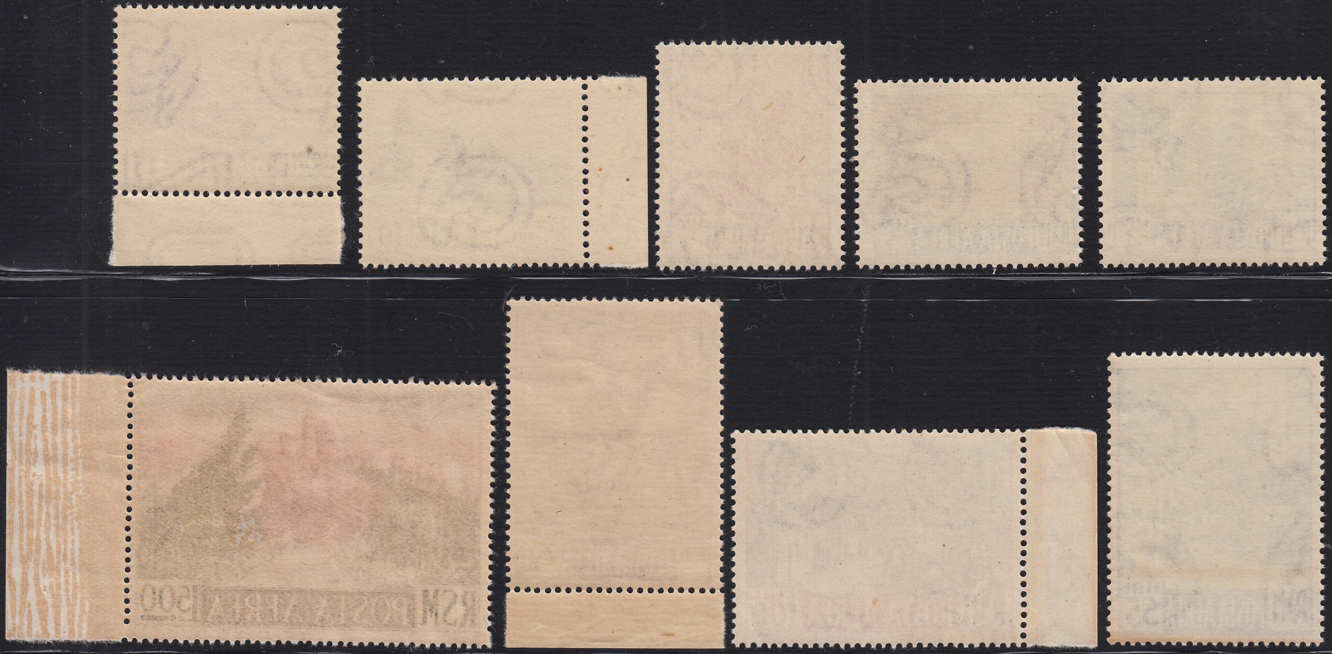 SM44 - 1947 - Centennial of the First United States Postage Stamp, 3L. gray red and blue complete sheet of 40 copies with the first row on the right with additional perforation, new intact (331, 331ec)