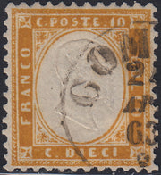 UT271 - 1862 - Emissione dentellata, c. 10 bistro arancio usato con il rarissimo annullo sardo-italiano di COMISO (1g, p.ti R1).