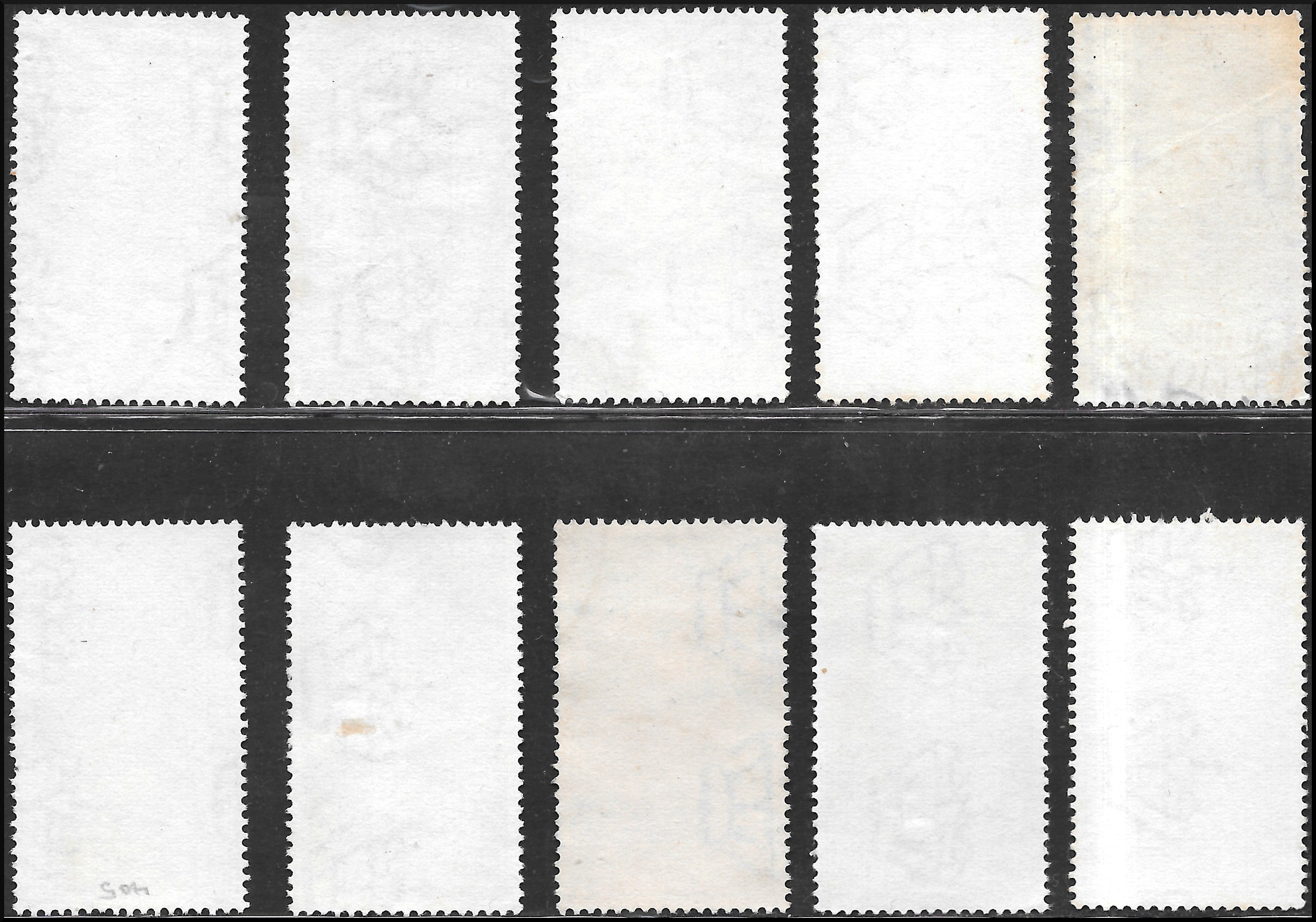 1930 – Virgilio, Diez recortes de un cartel publicitario sobre cartón grueso con una impresión perforada impresa en negro en el contorno y en diagonal la inscripción SAGGIO en mayúsculas.