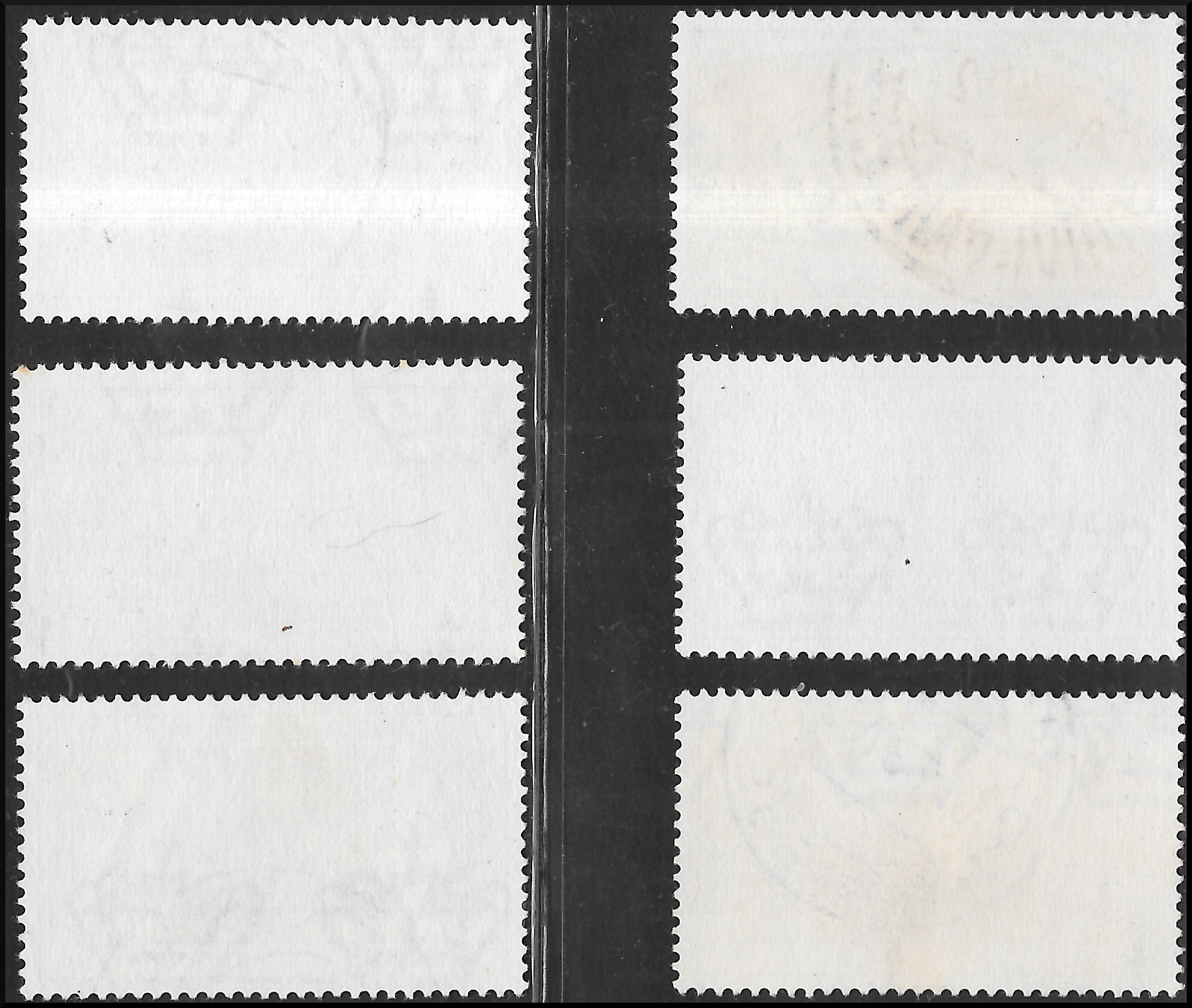 1930 – Virgilio, Diez recortes de un cartel publicitario sobre cartón grueso con una impresión perforada impresa en negro en el contorno y en diagonal la inscripción SAGGIO en mayúsculas.