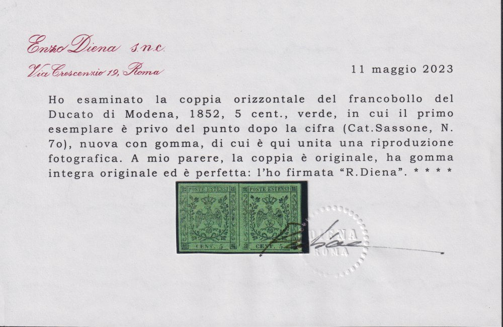 E7_26 - 1859 - Aquila estense, c. 5 verde coppia orizzontale di cui un esemplare senza punto e uno col punto, nuova gomma integra, rarissima varietà (7o)