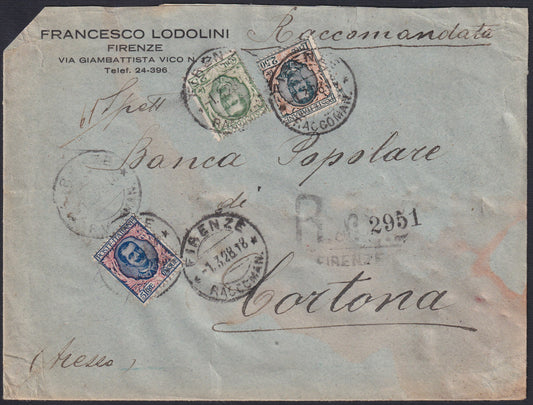 F13-151 - 1928 - Lettera raccomandata spedita da Firenze per Cortona affrancata con Floreale c. 25 verde + L. 2,50 verde mirto e arancio + L. 5 azzurro e rosa (78 + 200 + 203).