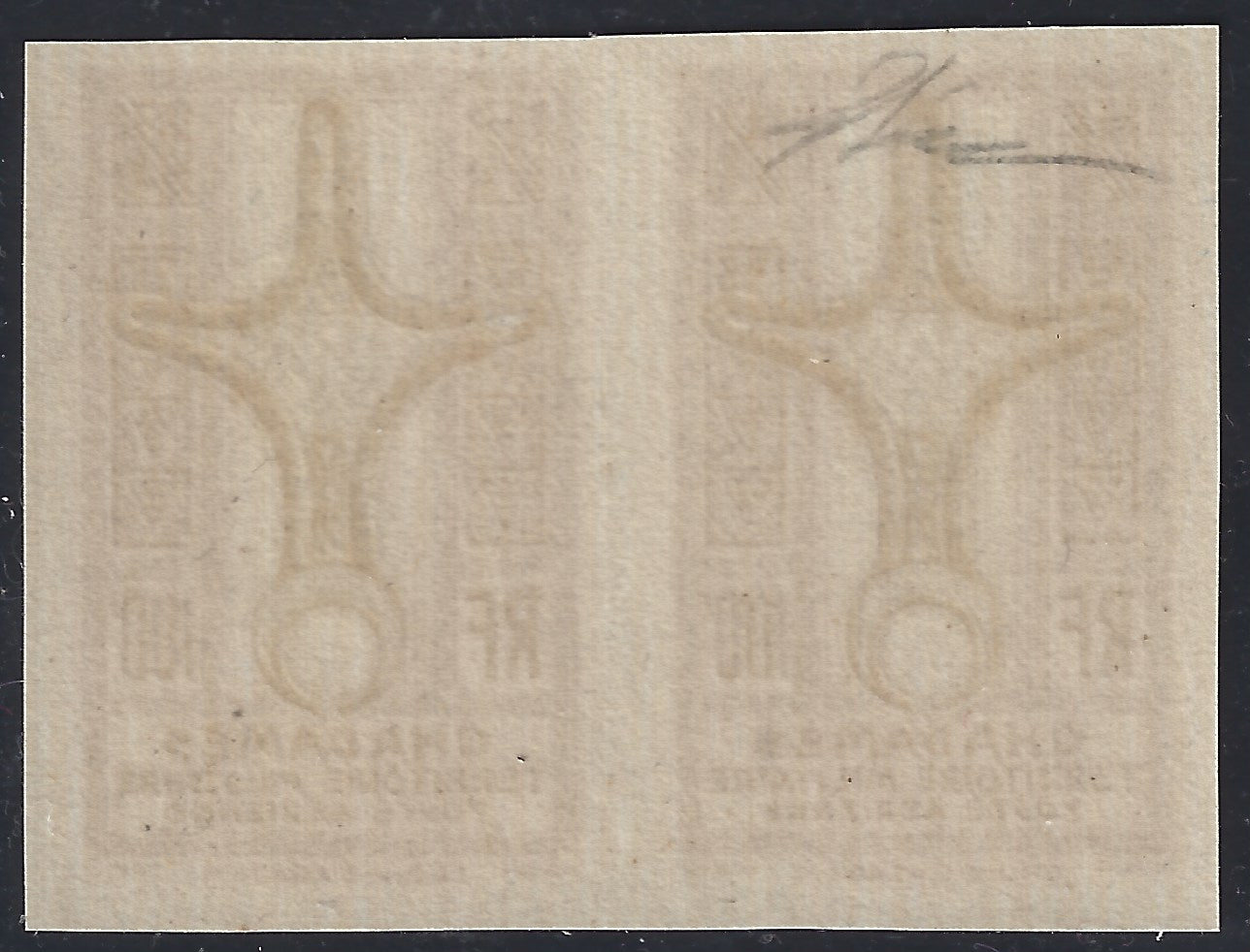 FF19 - 1949 - Territorio Militare del Ghadames, prove non dentellate in colori differenti del 100 Franchi grigio e azzurro, coppia orizzontale nuova con gomma integra (A6/IH). Certificato Diena.