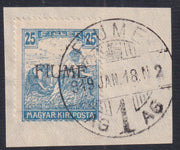 Fiume744 - 1918 - Mietitori d'Ungheria c.25 azzurro chiaro soprastampa a mano FIUME del V tipo usato su frammento (11/Va)