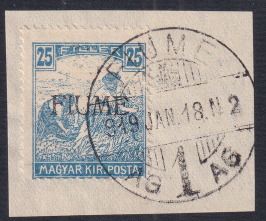 Fiume744 - 1918 - Mietitori d'Ungheria c.25 azzurro chiaro soprastampa a mano FIUME del V tipo usato su frammento (11/Va)