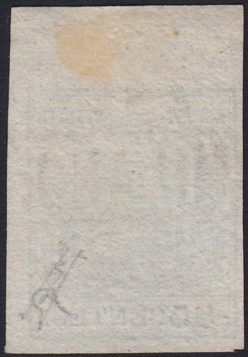 1858 - Franqueo adeudado para periódicos, 4 kr. Rojo opaco usado en restos de periódico (4)