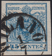 1858 - Franqueo adeudado para periódicos, 4 kr. Rojo opaco usado en restos de periódico (4)