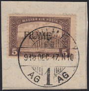 ND131 - 1918 - Francobollo d'Ungheria "Parlamento", 5 korone bruno e bruno chiaro, soprastampa a mano FIUME del III tipo, usato su frammento (20/III)
