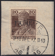 ND133 - 1918 - Francobollo d'Ungheria "Carlo e Zita", 20 filler bruno, soprastampa a mano FIUME del V tipo, usato su frammento (25/V)