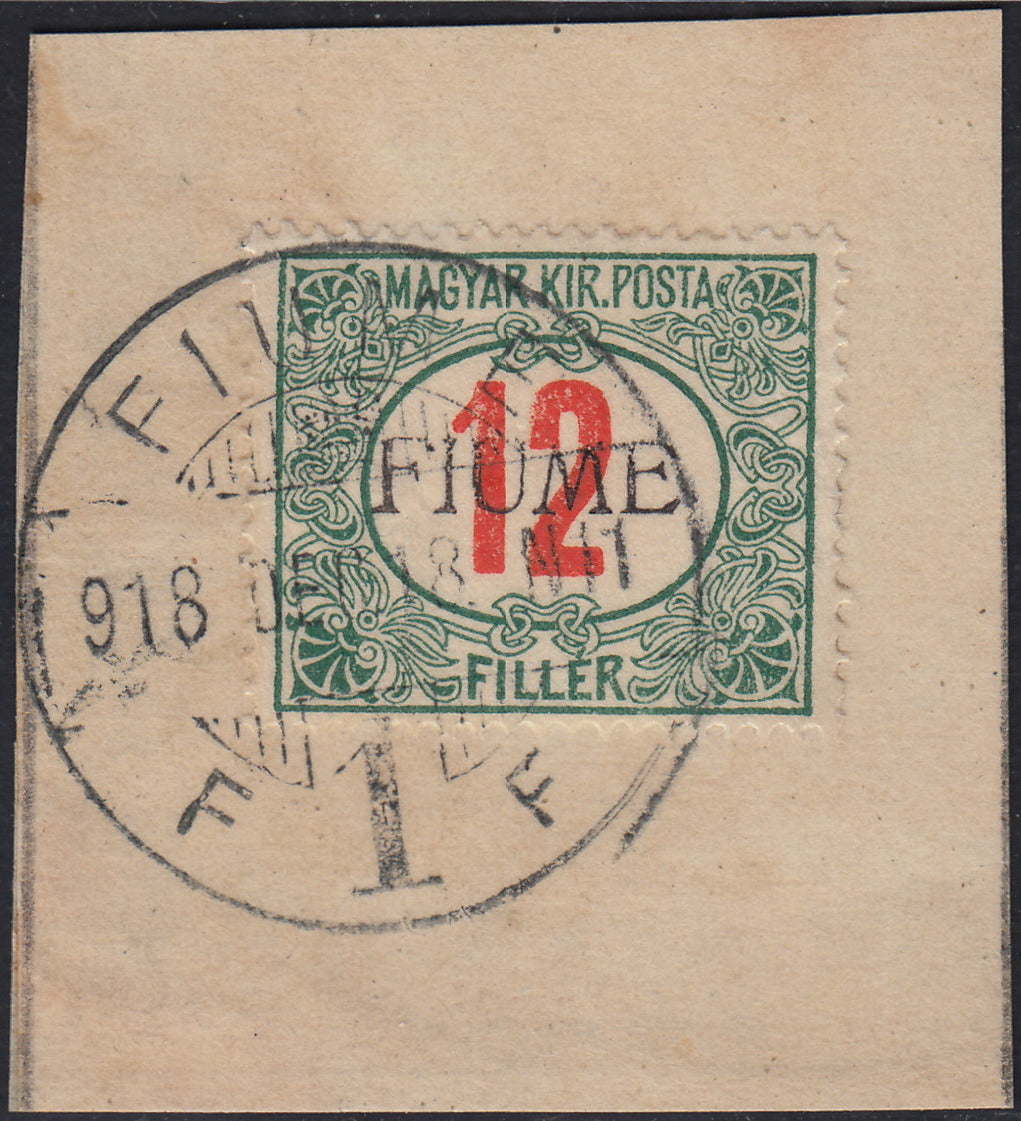 ND144 - 1918 - Segnatasse di Ungheria 12 filler verde e rosso soprastampa a mano del V tipo usato su frammento (9/V)