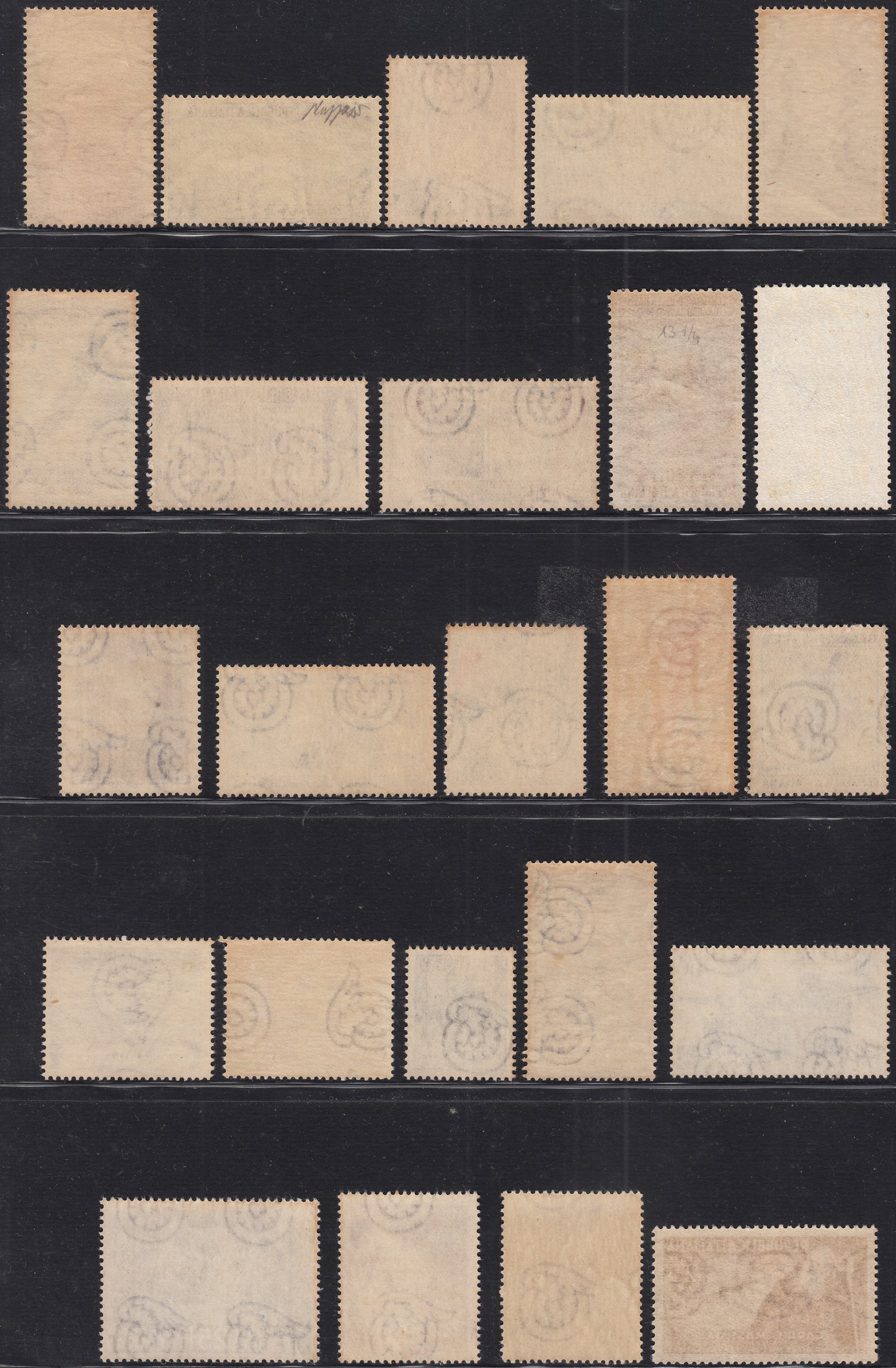 REP171 - 1952 - Insieme di valori el periodo rappresentanti l'annata completa, nuovi gomma integra (682/705)