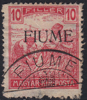 RM10_135 - 1918 - Mietitori di Ungheria, 10 filler carminio soprastampa FIUME a macchina usato (8a)