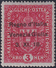 RM10_150 - 1918 - Francobollo d'Austria 3 Korone rosa carminio con soprastampa "Regno d'Italia / Venezia Giulia / 3.XI.18." su carta senza fili di seta nuovo con gomma originale (16/I)