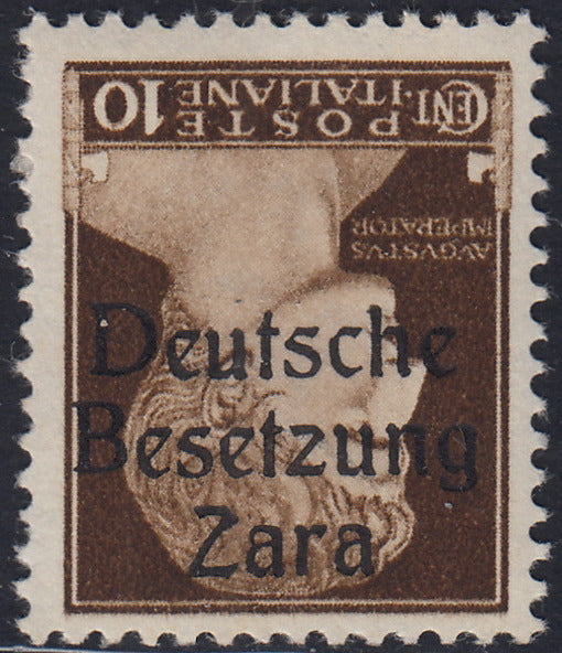 RM10_29 - 1943 - Occupazione tedesca di Zara, c. 10 bruno soprastampato "Deutsche Besetzung Zara" CAPOVOLTO nuovo con gomma integra (2b)