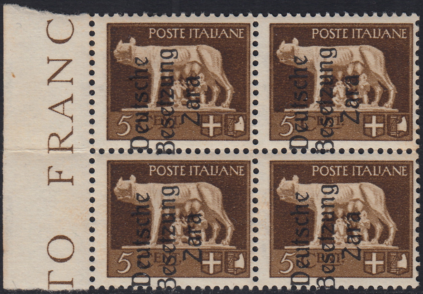 RM10_44 - 1943 - Occupazione tedesca di Zara, c. 5 bruno quartina soprastampata "Deutsche Besetzung Zara" fortemente postata a sinistra nuova con gomma integra (1/I)