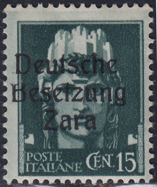 RM10_61 - 1943 - Occupazione tedesca di Zara, c. 15 verde grigio soprastampato "Deutsche Besetzung Zara" e varietà tipografica "B" tagliata in alto nuovo con gomma integra (3h)