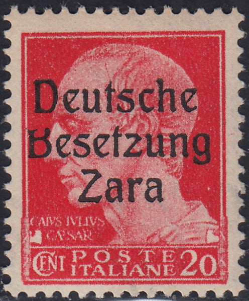RM10_62 - 1943 - Occupazione tedesca di Zara, c. 20 carminio soprastampato "Deutsche Besetzung Zara" e varietà tipografica "B" tagliata in alto nuovo con gomma integra (4h)