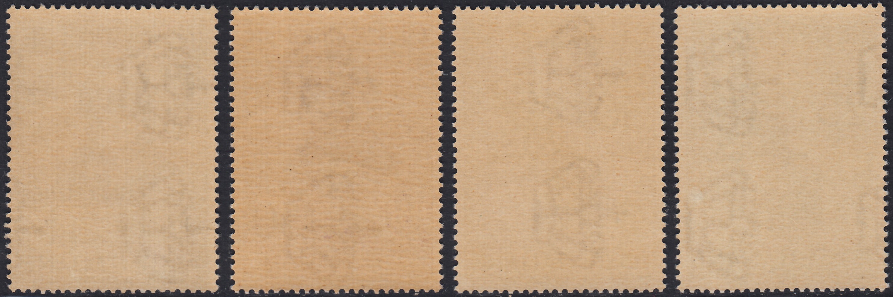 RN397 - 1930/41 - Insieme di sette serie complete del periodo nuove con gomma originale integra (269/71+350/56+A60/68+449/51+458/69).