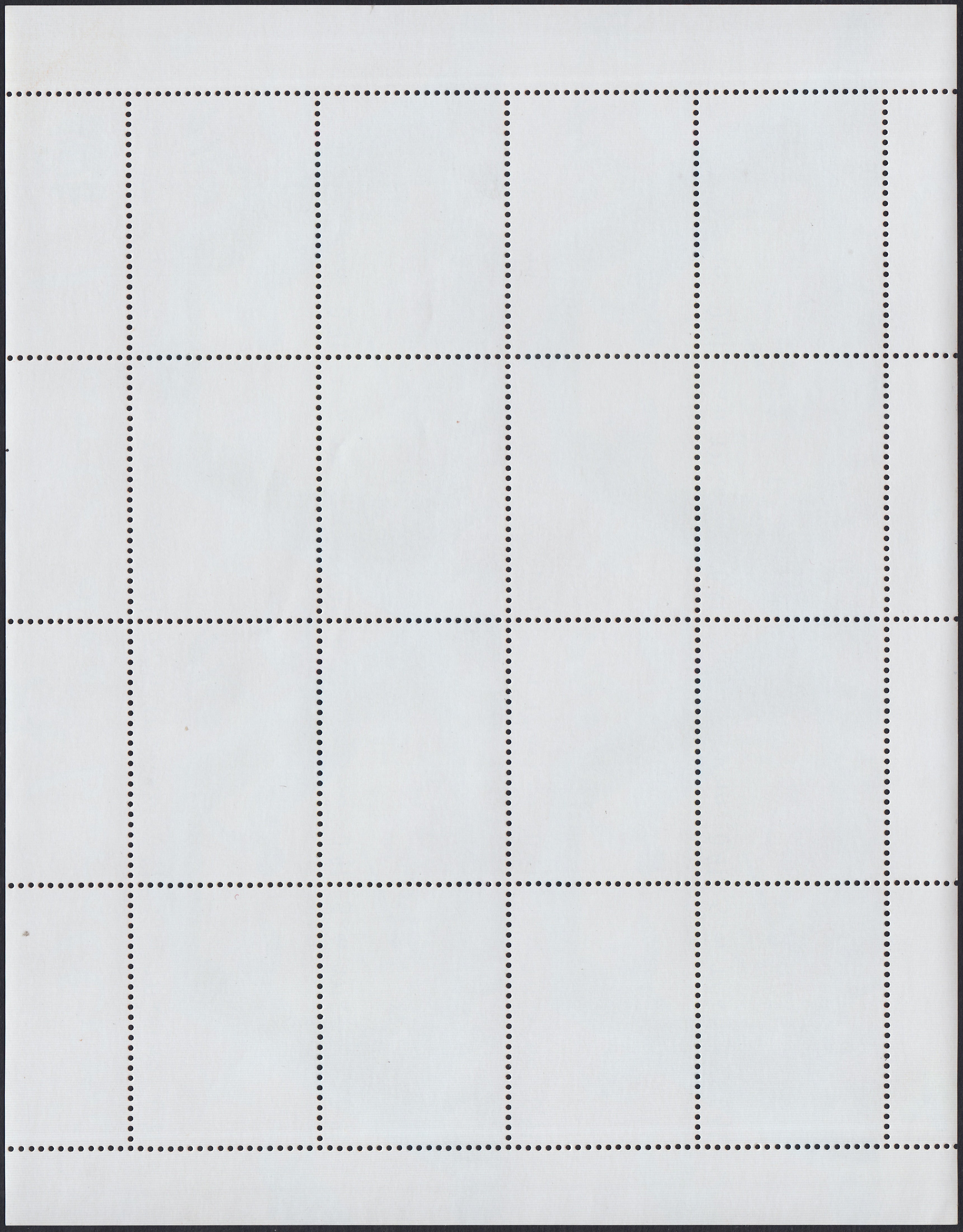 SM102 - 2003 - L'arte dei Burattini, foglietto di 16 esemplari comprendente quattro blocchi di quattro (1954/1957)