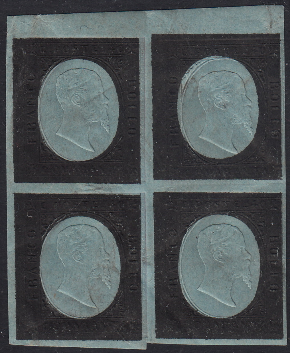 Sard1096 - 1854 - III emissione II composizione, prova del c. 40 in nero su sfondo azzurro su carta spessa proveniente dalle prove della II emissione di Sardegna, blocco di quattro esemplari nuovo con gomma originale (P35)