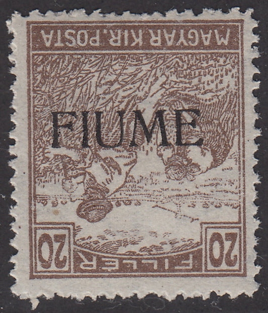 V157 - 1918 - Sello de Hungría de la serie Reapers, 20 relleno marrón con sobreimpresión a máquina FIUME invertida, nuevo con goma (10ac)