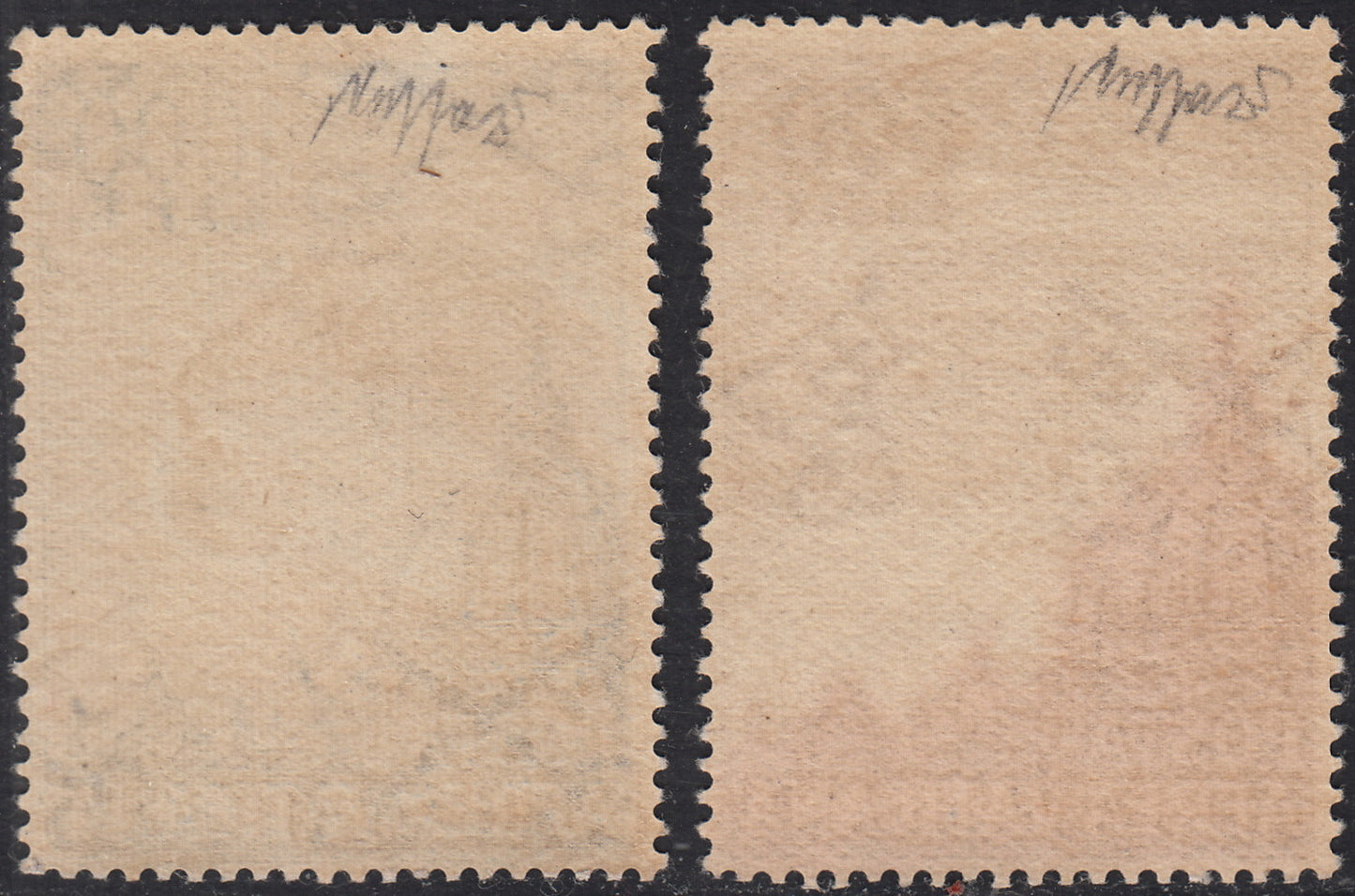 Vat16 - 1946 - New edition of the "Medaglioni" series, two new values ​​with modified overprint with intact gum (103A, 104A)