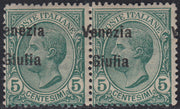 VG18 - 1918 - Leoni, c. 5 verde con soprastampa fortemente spostata a sinistra "enezia"- "Giulia V" coppia orizzontale nuova gomma integra (21ead)