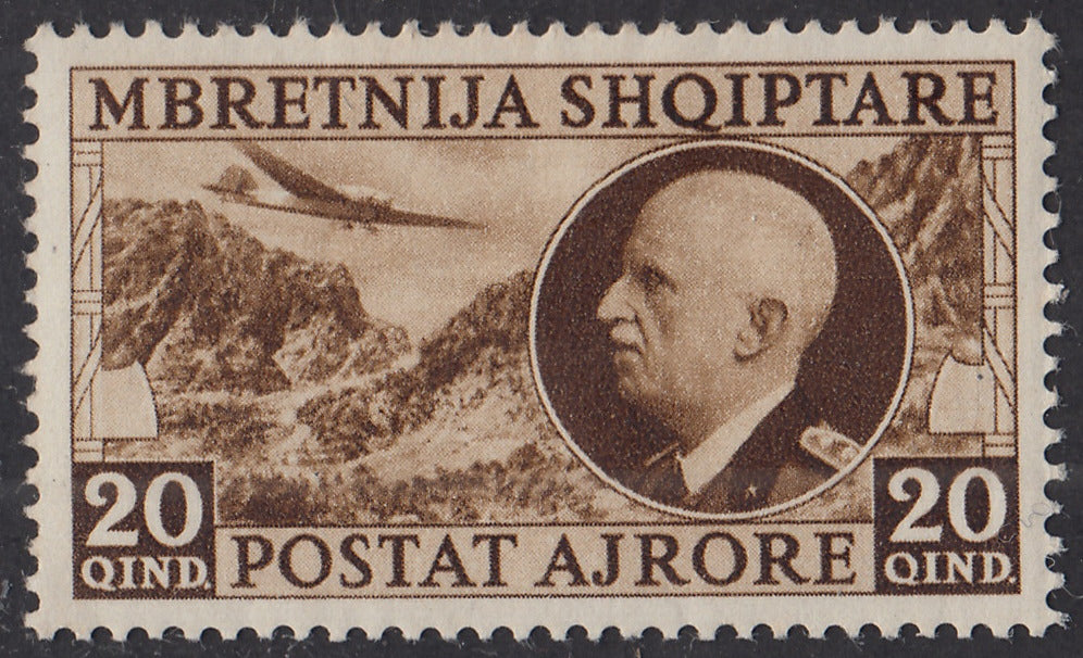 1939 - Air Mail, effigy of Vittorio Emanuele III facing left, 20q. new brown with original tire (4). 