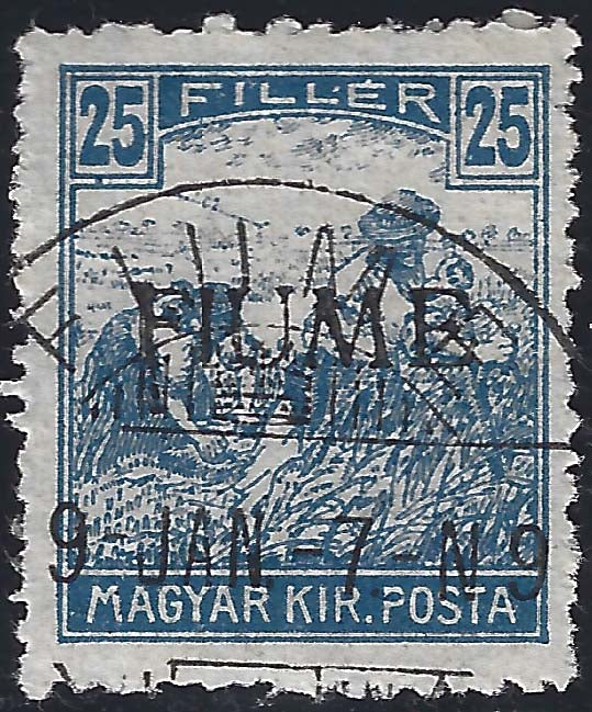 Francobollo d'Ungheria serie Mietitori 25 filler azzurro con soprastampa a mano del VI tipo, usato (11/VI)
