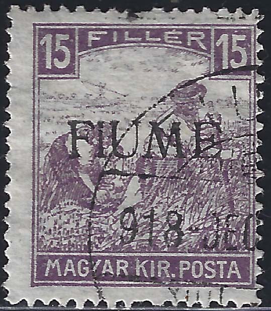 Francobollo d'Ungheria serie Mietitori 15 filler violetto (cifre bianche) con soprastampa a mano del VI tipo, usato (23/VI)